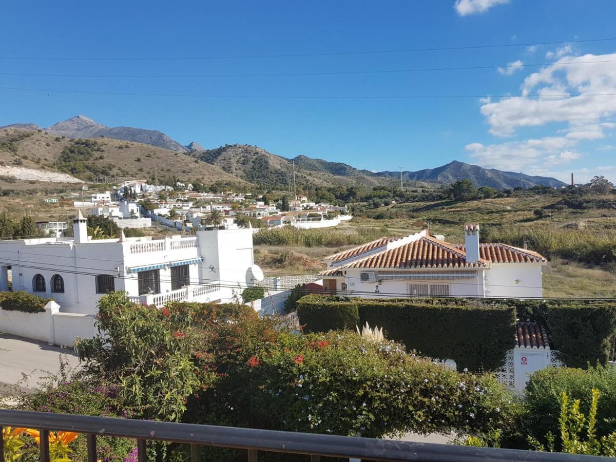 Bonita Villa En Nerja Casa Palomas 外观 照片
