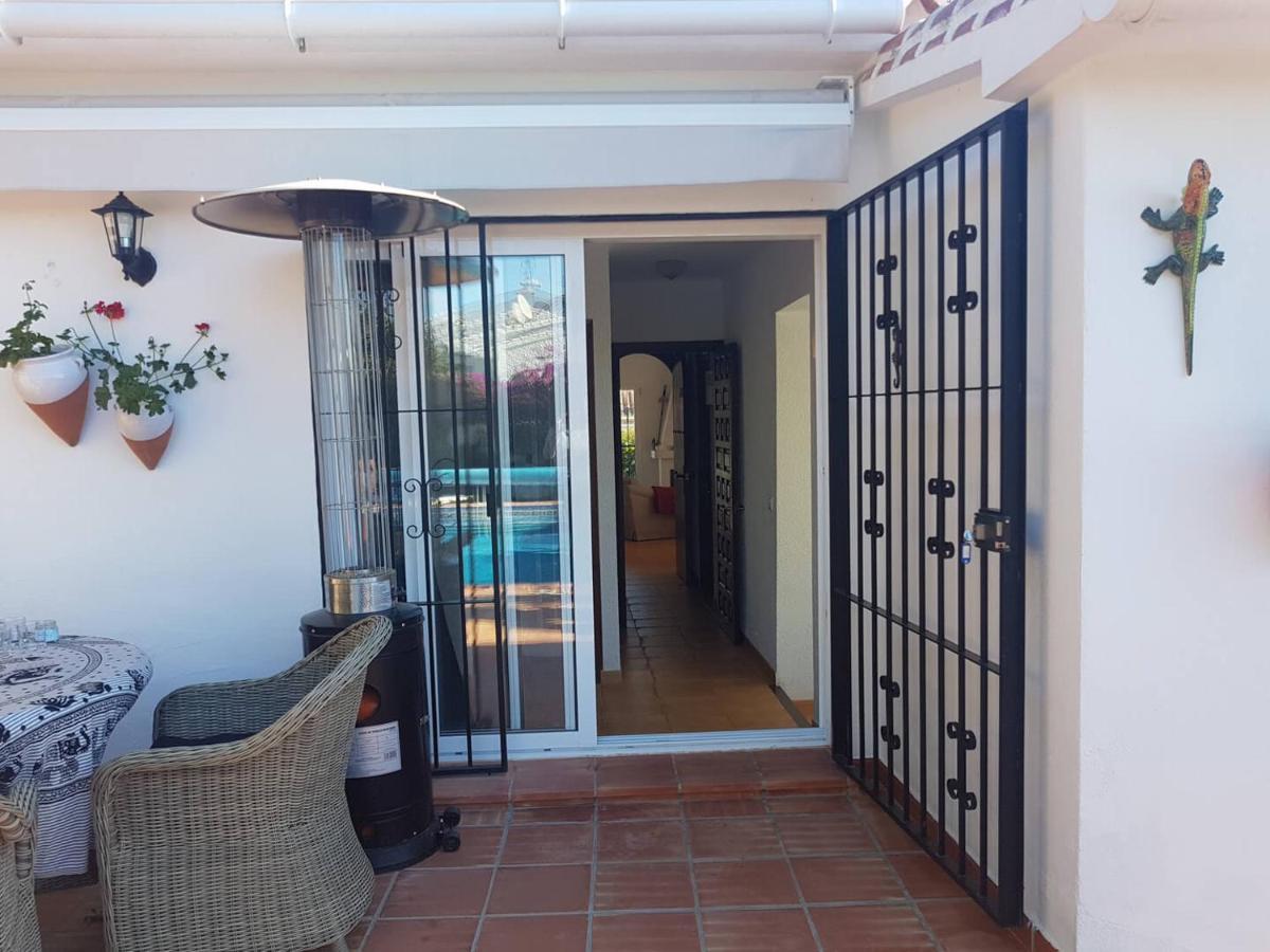 Bonita Villa En Nerja Casa Palomas 外观 照片
